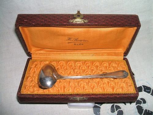 Ancienne cuillère sauce ou - ancienne,