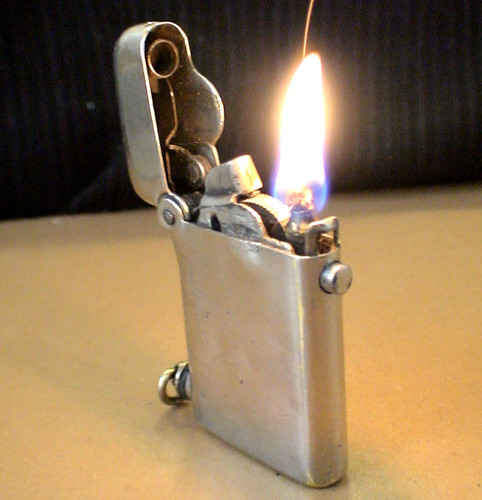 Briquet ancien thorens - *, le