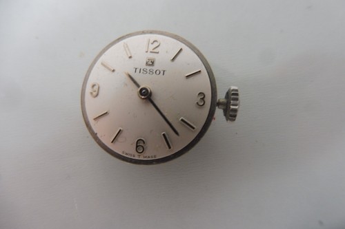 Tissot montre belle - belle,, vieux