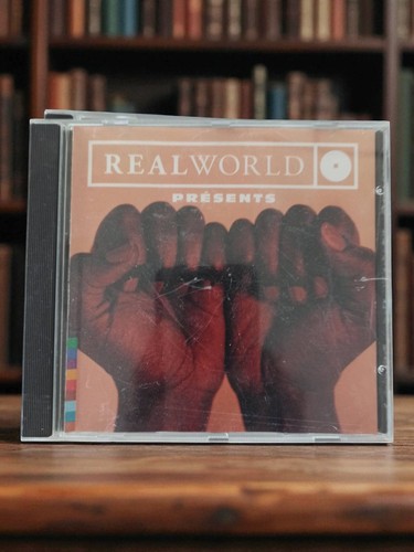 Real world présents - world,