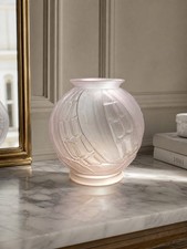Vase Boule Art Déco Signé P