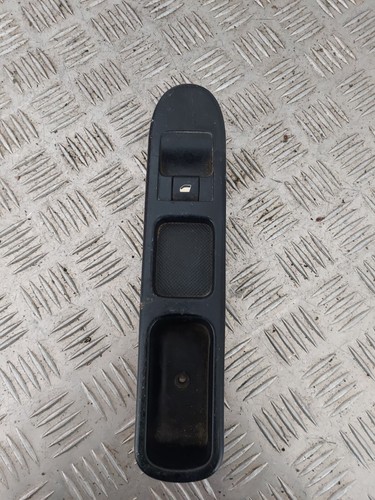 Bouton commande lève - , vitre