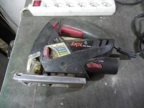Scie sauteuse skill - scie,