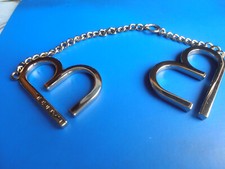 Chaîne Initiales B B en laiton + anneau marque LANCEL