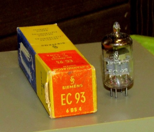 Tube électronique triode - ,