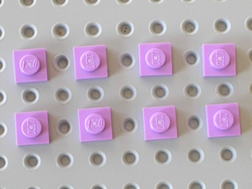 Lego medium lavender plate - 8,