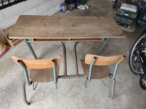 Bureau places écolier - places, d'écolier