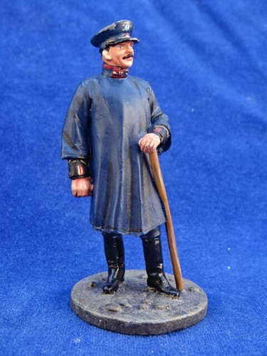 Superbe figurine plomb - superbe,
