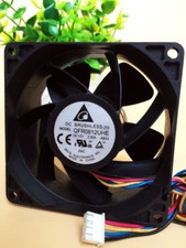 Ventilateur refroidissement à volume d’air QFR0812UHE 12V 1.7A 80 * 80 * 38mm 