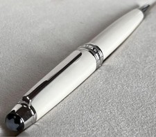 Stylo plume MONTBLANC