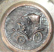 VOITURE ANCIENNE CENDRIER PUBLICITAIRE 