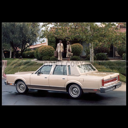 Photo 009983 lincoln town - photo,