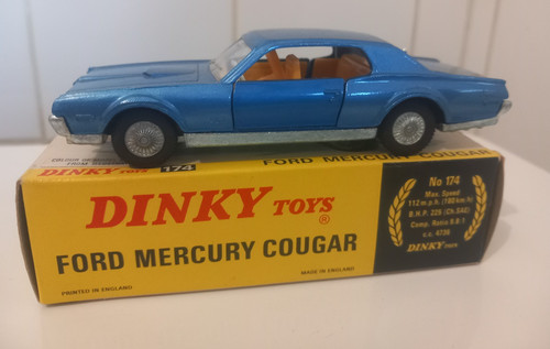 Dinky toys ford mercury cougar - mercury,