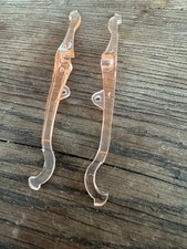 PIECES DETACHEES DINKY TOYS BMW 2000 TILUX REF 157 MADE IN ENGLAND CLIGNOTANTS