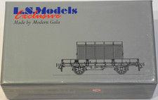 LS MODELS Boite vide wagon plat OCEM29 avec 2 cadres gris SNCF ep III HO 1/87