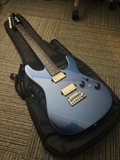 Ibanez AZ42P1 PBM / guitare électrique avec sacoche de concert d'origine