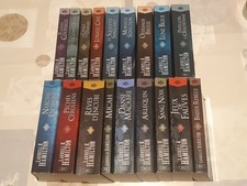 Lot 18 romans - Laurel. K. Hamilton : Anita Blake - Tomes 1 à 17 + 21 - Milady