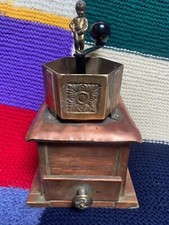 superbe moulin à café ancien artisanal / cuivre et laiton / très lourd /