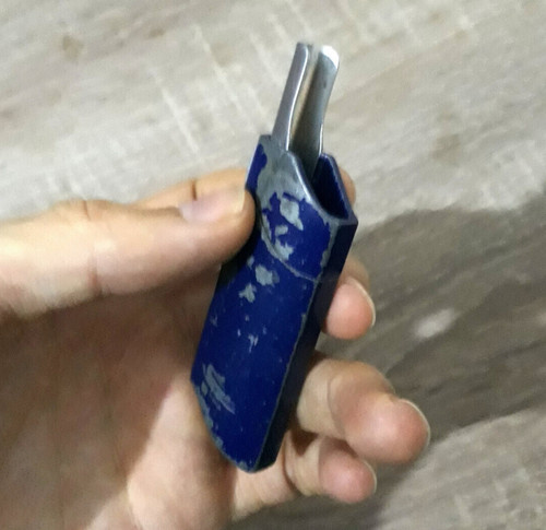 Ancien briquet étui housse