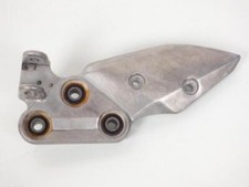 Platine de repose pied pilote droit origine pour moto Suzuki 1400 GSX 200436 42F