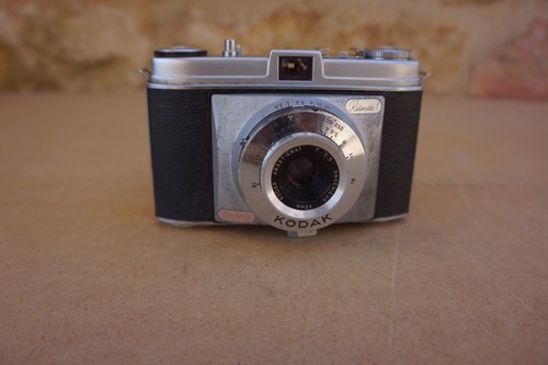 Ancien appareil photo kodak - photo,