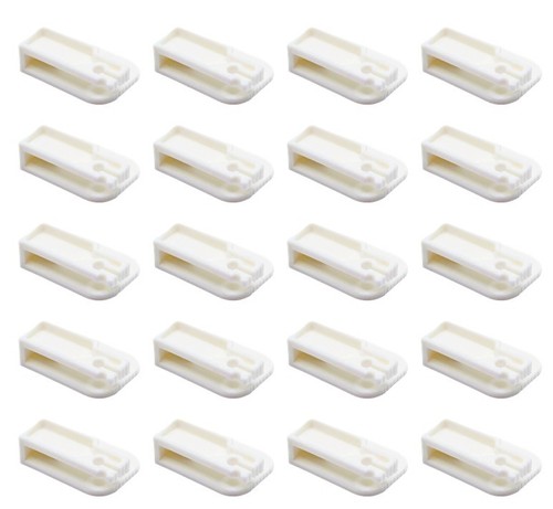 Lot 100 supports - , badge