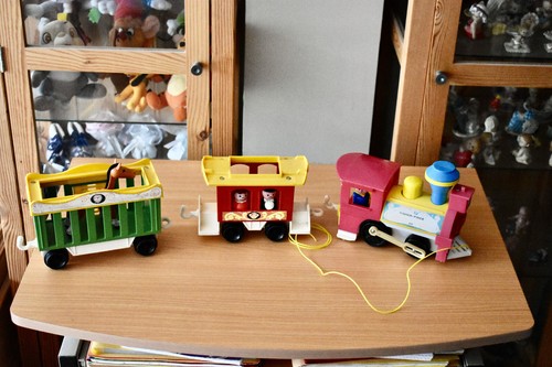 Fisher price vintage train - price,