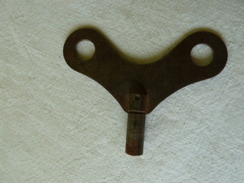 Ancienne clé pour horloge - ancienne,
