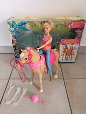 Cheval de danse Barbie & her sisters in a puppy chase