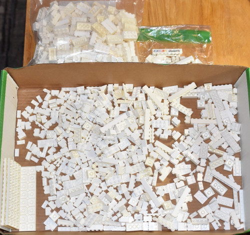 Mega bloks bulk lot 2 - lot, 2.5