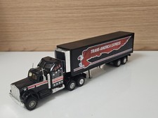 Jouet camion semi-remorque