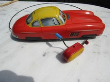 An 50 - Voiture filoguidée Tôle Lithographié MERCEDES 300 SL   ARNOLD France