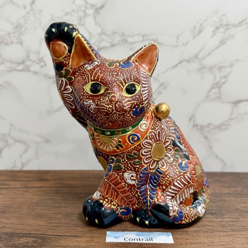 Maneki neko beckoning lucky - neko,