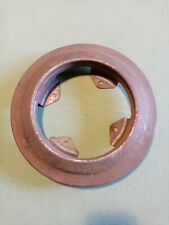 PEUGEOT 202 Une flasque de fixation d'enjoliveur de roue