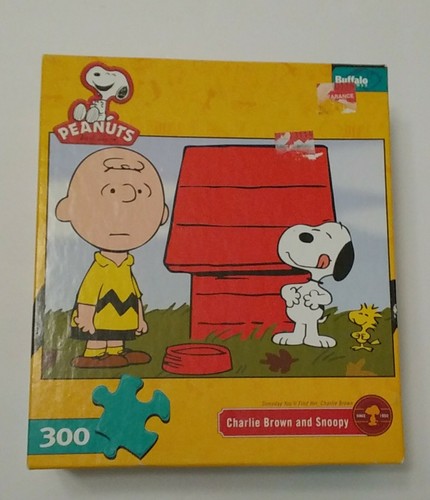 Charlie brown and snoopy - brown,