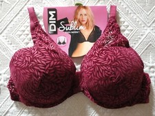 SOUTIEN GORGE DIM *NEUF* SUBLIM VELOURS FOULARD PUSH-UP ROUGE VERNIS T 95C