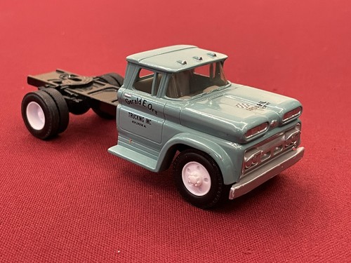 Ertl camion miniature 1960 - ertl,