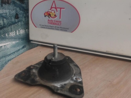 Support moteur droit - , renault