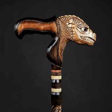 Bâton de marche en bois