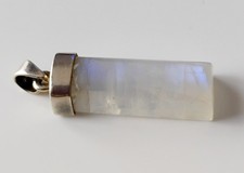 Pendentif en Pierre de Lune