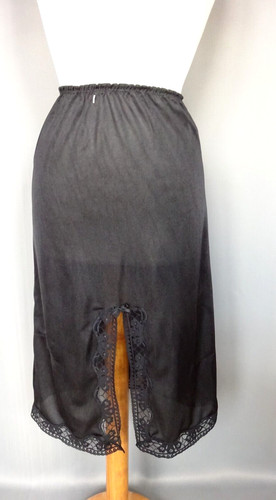 Joli jupon vintage - joli, satin