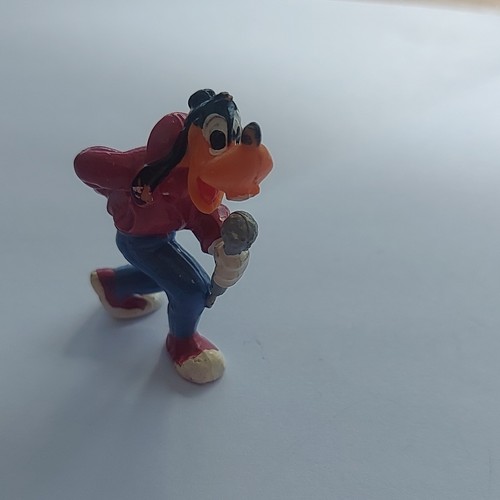 Disney dingo figurine - disney,