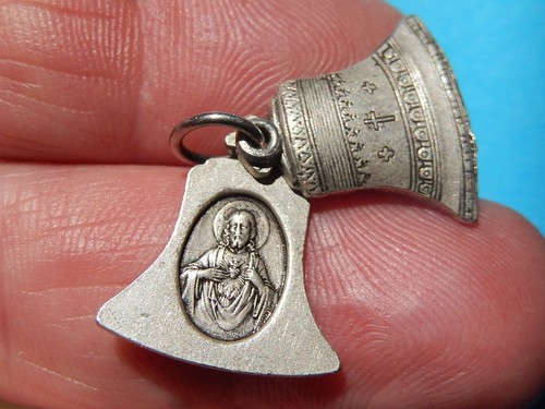 Médaille coulissante cloche - ,