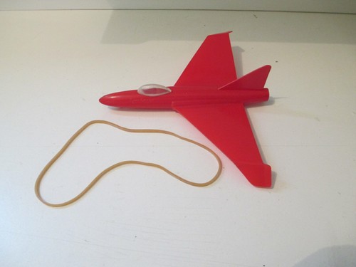 Rare avion typhon jouet - rare,