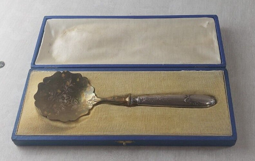 Ancienne pelle cuillère à - /,