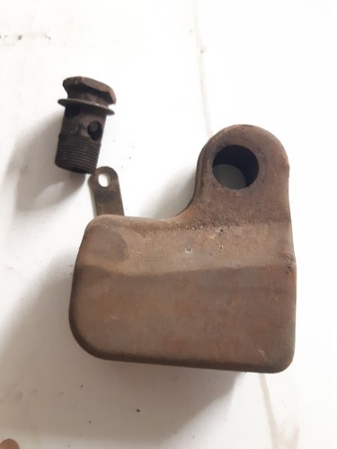 Pot échappement moteur - d,