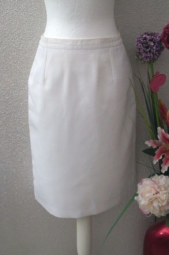 Vêtement occasion femme - ,