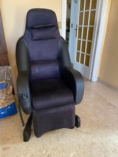 Fauteuil tissu noir, inclinable avec vibrassio dos, manette électrique