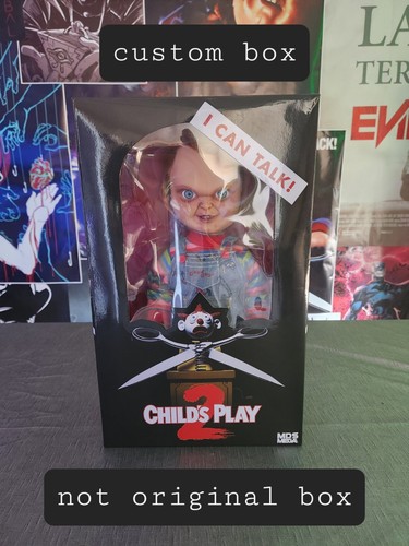 Mezco toys talking chucky - mezco, 38