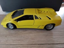 voiture miniature LAMBORGHINI DIABLO 1/18 MAISTO